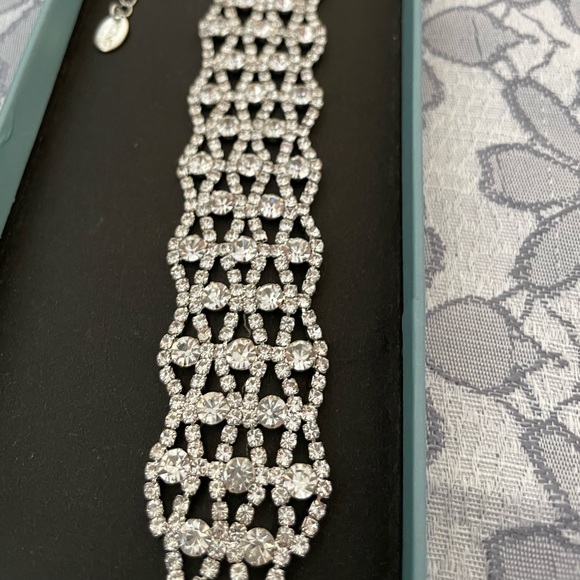 ICING crystal bracelet - Picture 2 of 3